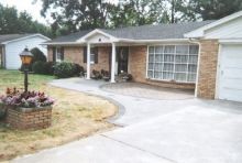Patterened Front Patio