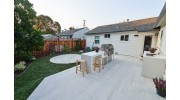 BBQ Islands & Outdoor Kitchens